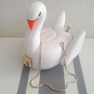 Kate Spade Checking In 3D Swan Novelty Handbag